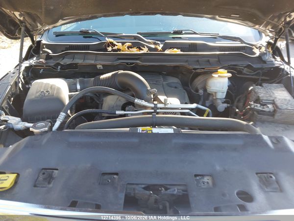 2016 RAM 1500 LIMITED — I10