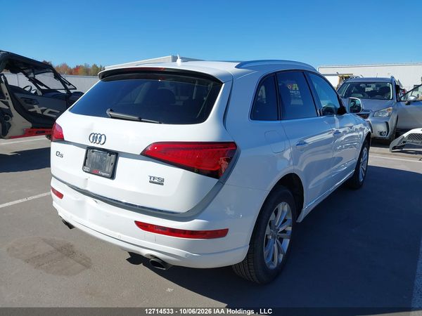 2017 AUDI Q5 quattro Premium Plus — I4
