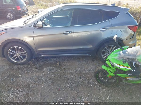 2017 HYUNDAI SANTA FE SPORT — I14