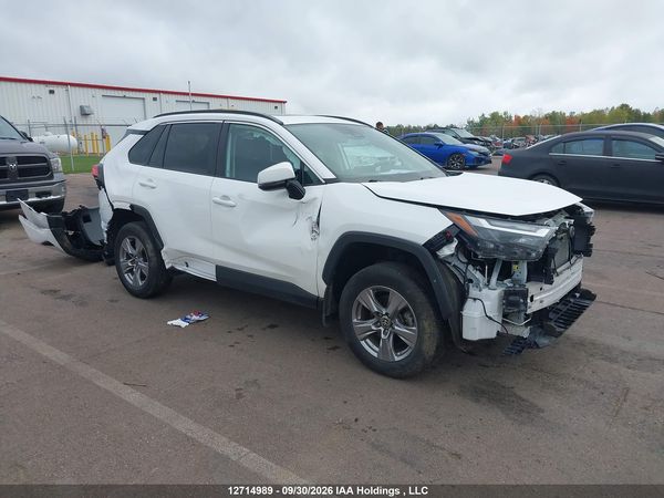 2024 TOYOTA RAV4 XLE — I1