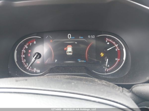 2024 TOYOTA RAV4 XLE — I7