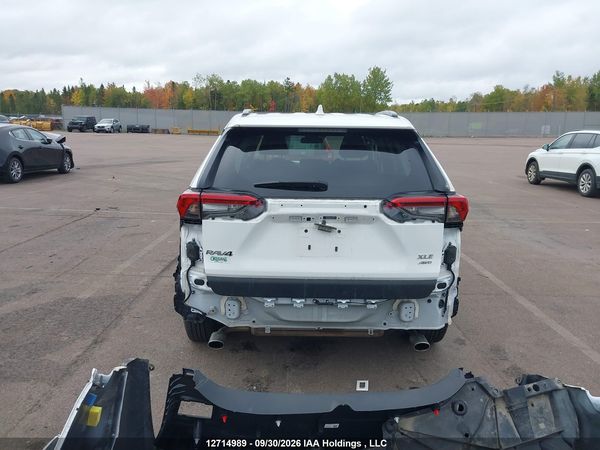 2024 TOYOTA RAV4 XLE — I17