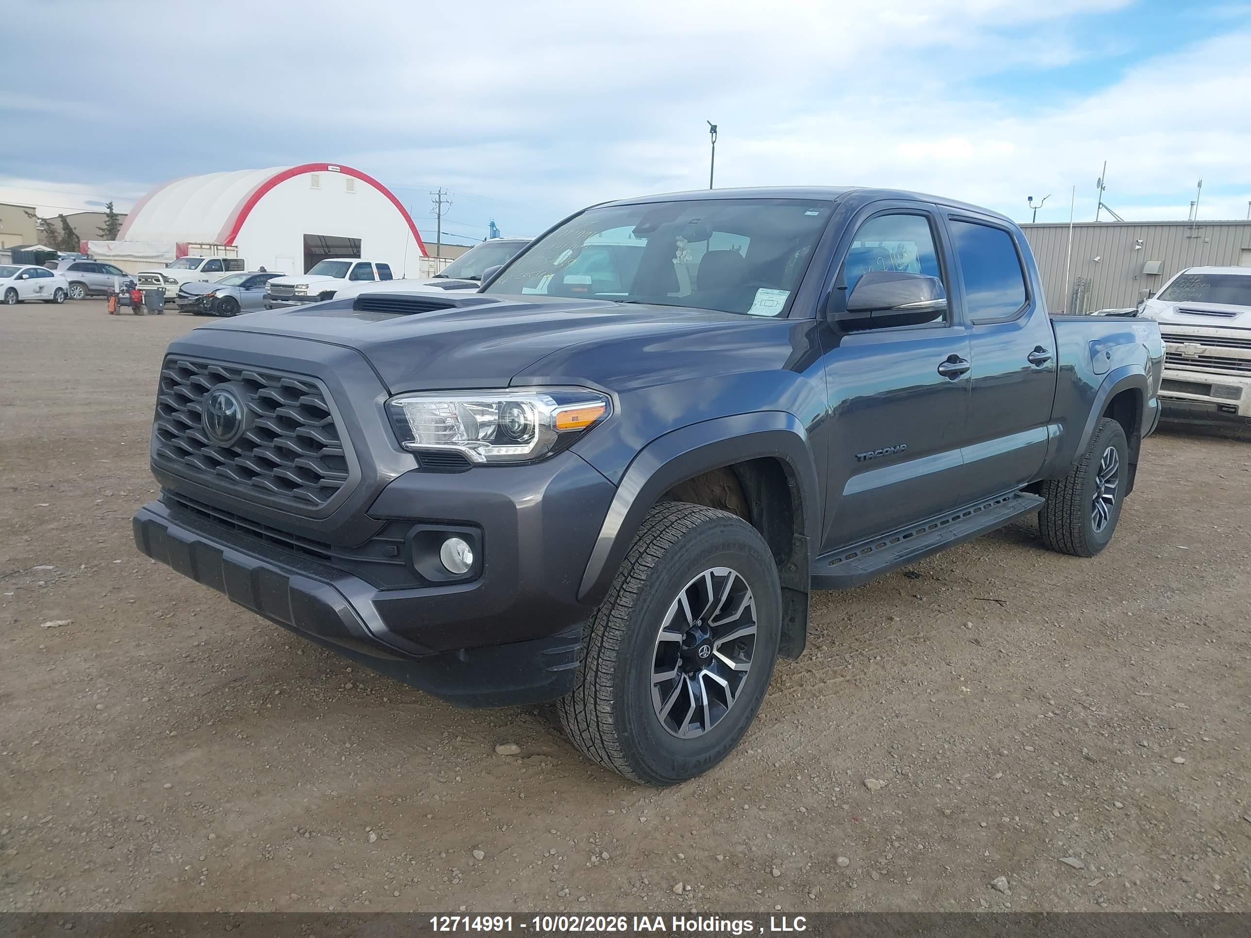 2023 TOYOTA TACOMA SR5 — I2