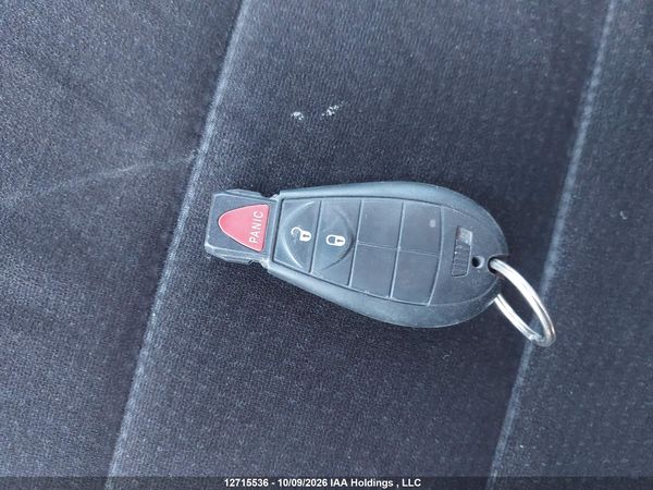 2013 DODGE GRAND CARAVAN SE/SXT — I11