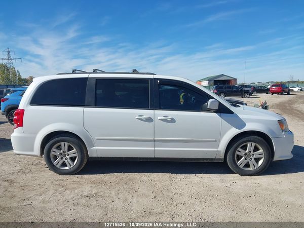 2013 DODGE GRAND CARAVAN SE/SXT — I13