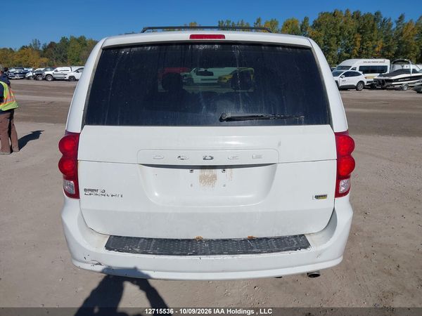 2013 DODGE GRAND CARAVAN SE/SXT — I16