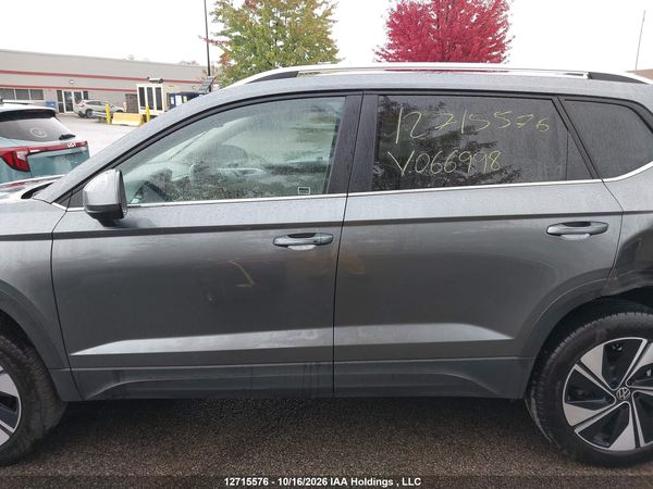 2025 VOLKSWAGEN TAOS SE — I15