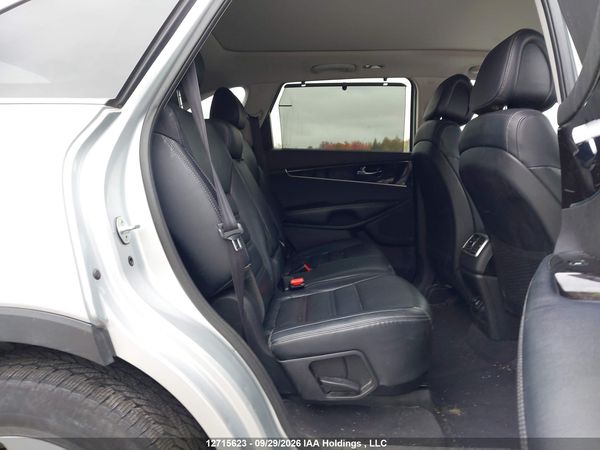 2016 KIA SORENTO 3.3L EX/3.3L EX+ — I8