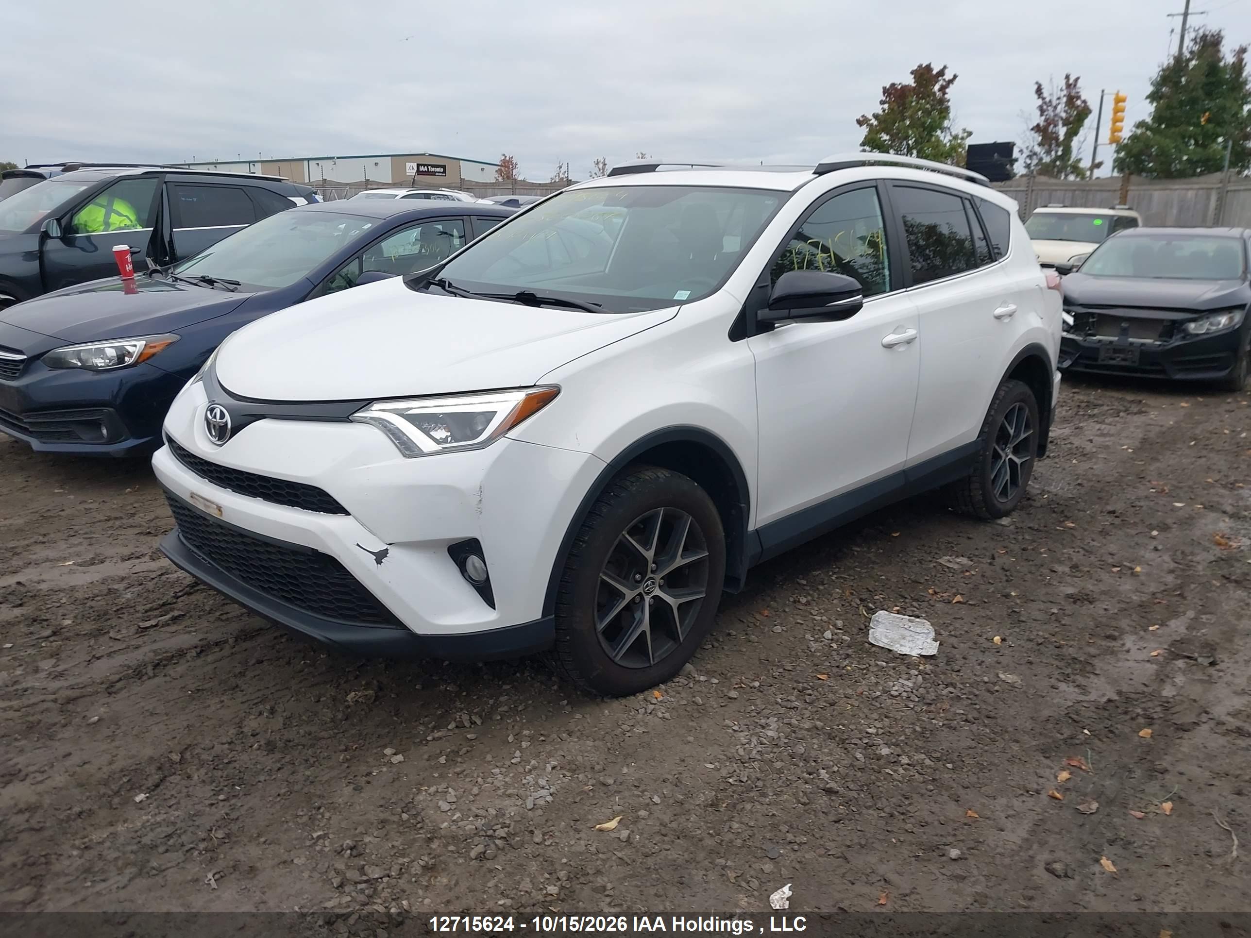 2016 TOYOTA RAV4 SE — I2