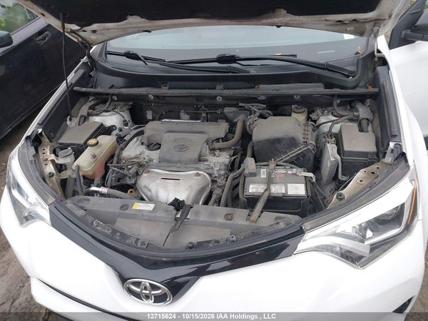 2016 TOYOTA RAV4 SE — I10