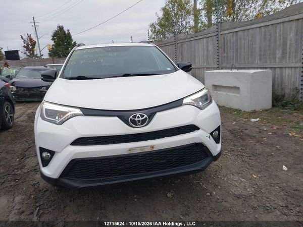 2016 TOYOTA RAV4 SE — I12
