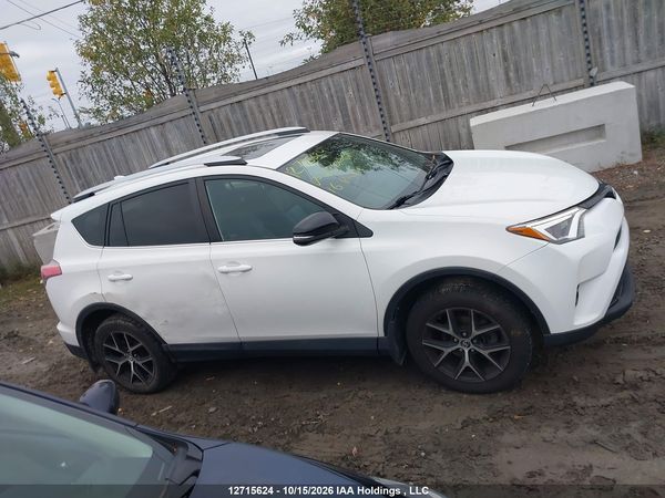 2016 TOYOTA RAV4 SE — I13