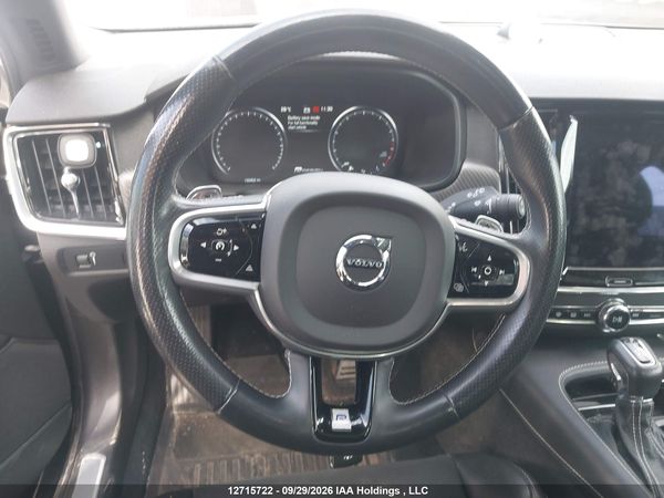 2018 VOLVO V90 T6 R-DESIGN — I20