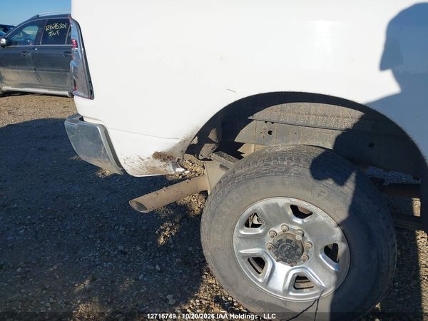 2018 RAM 3500 ST — I18
