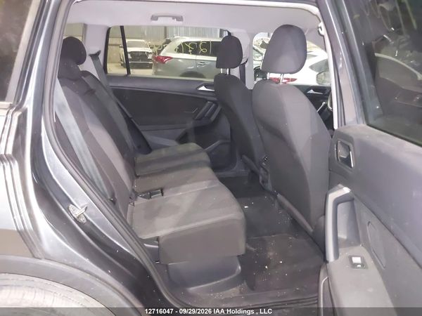 2019 VOLKSWAGEN TIGUAN TRENDLINE — I8