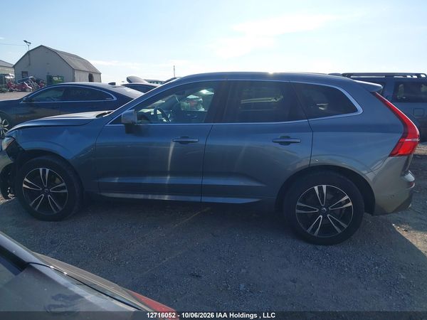2018 VOLVO XC60 T6/MOMENTUM — I15