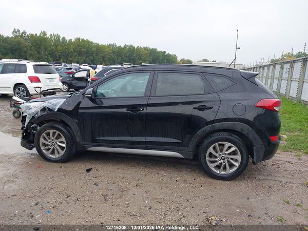 2017 HYUNDAI TUCSON LIMITED/SPORT AND ECO/SE — I13