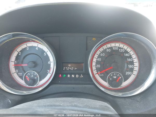 2015 DODGE GRAND CARAVAN SE — I7