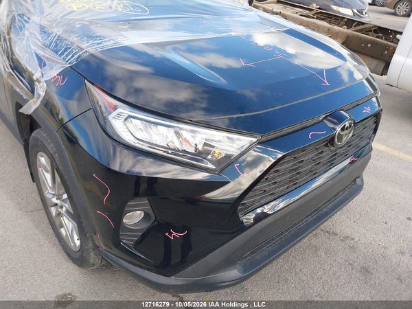 2021 TOYOTA RAV4 XLE — I6