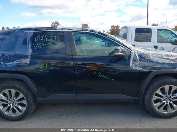 2021 TOYOTA RAV4 XLE — I14