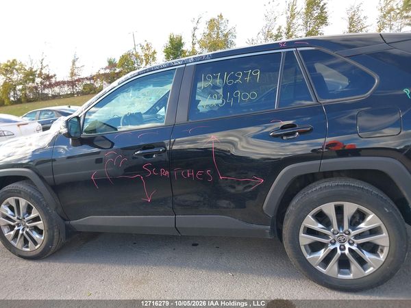 2021 TOYOTA RAV4 XLE — I15