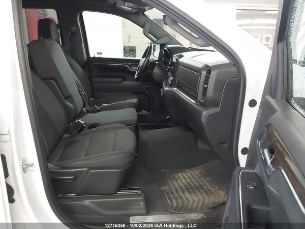 2024 CHEVROLET SILVERADO K1500 LT — I5