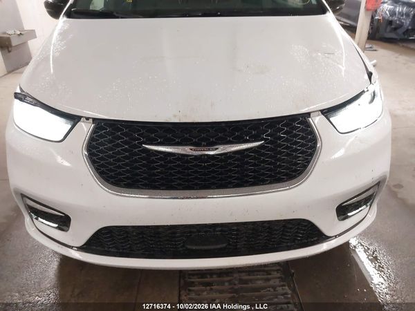 2026 CHRYSLER PACIFICA LIMITED — I6