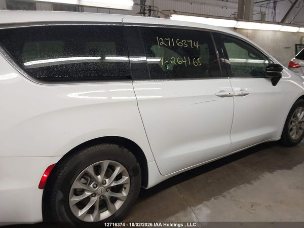 2026 CHRYSLER PACIFICA LIMITED — I20