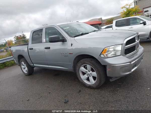 2023 RAM 1500 CLASSIC SLT — I13