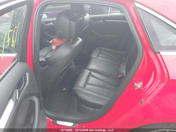 2015 AUDI A3 PROGRESSIV — I8