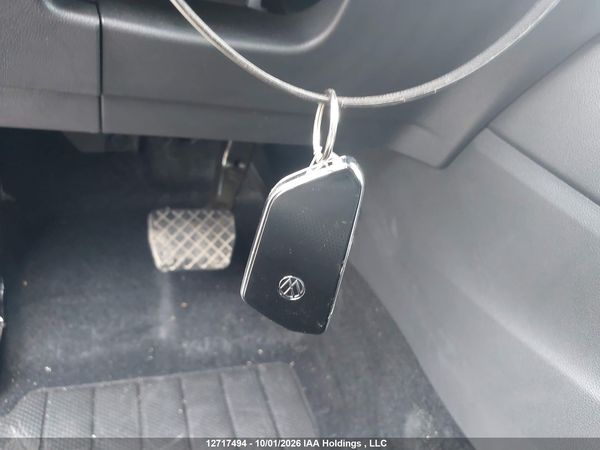 2025 VOLKSWAGEN TIGUAN 4Motion SE — I11
