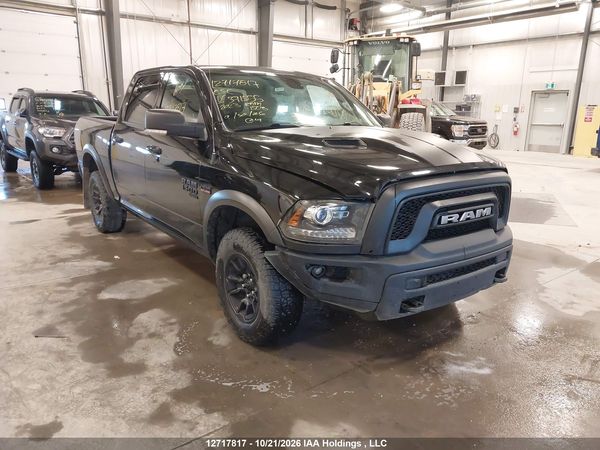 2023 RAM 1500 CLASSIC SLT — I1