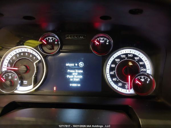 2023 RAM 1500 CLASSIC SLT — I7