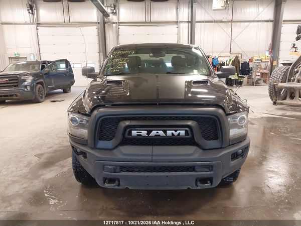 2023 RAM 1500 CLASSIC SLT — I11