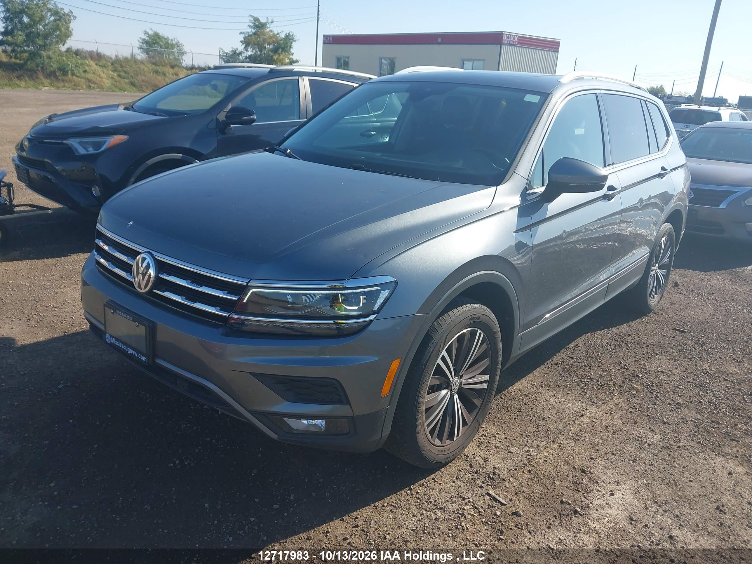 2020 VOLKSWAGEN TIGUAN SEL PREMIUM R-LINE — I2