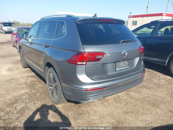 2020 VOLKSWAGEN TIGUAN SEL PREMIUM R-LINE — I3