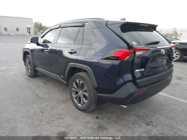 2023 TOYOTA RAV4 XLE — I3