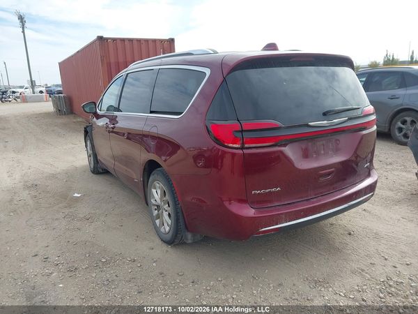2021 CHRYSLER PACIFICA TOURING-L PLUS AWD — I3