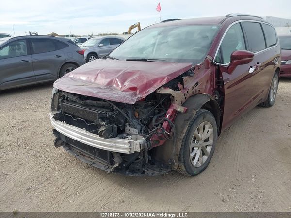 2021 CHRYSLER PACIFICA TOURING-L PLUS AWD — I6