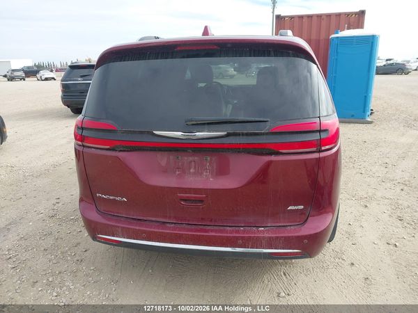 2021 CHRYSLER PACIFICA TOURING-L PLUS AWD — I17