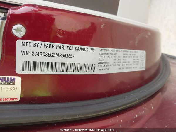 2021 CHRYSLER PACIFICA TOURING-L PLUS AWD — I19