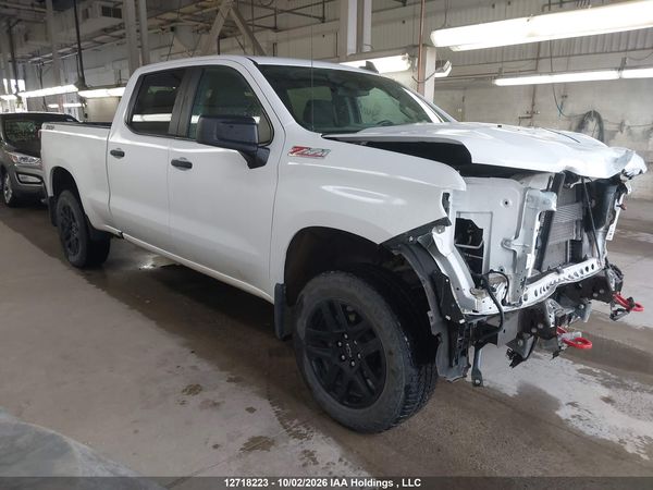 2024 CHEVROLET SILVERADO K1500 TRAIL BOSS CUSTOM — I1