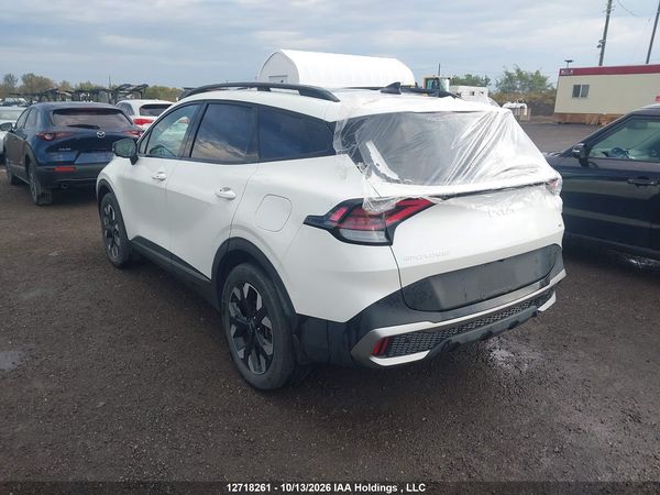 2023 KIA SPORTAGE — I3