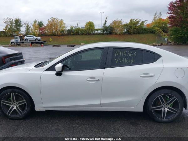 2016 MAZDA MAZDA3 G/GX — I14