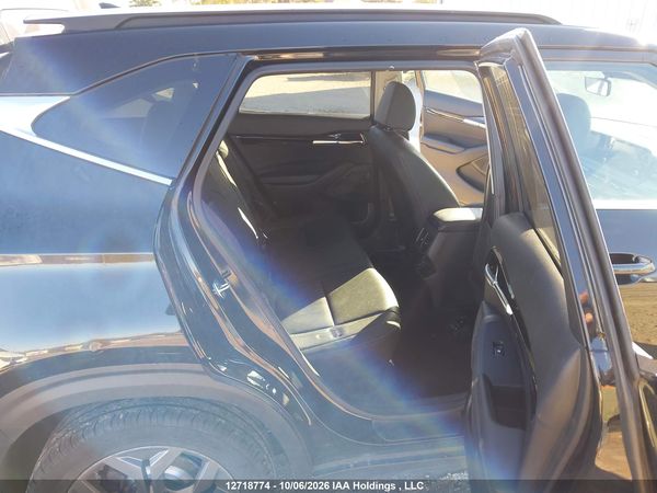 2024 KIA SELTOS S — I8