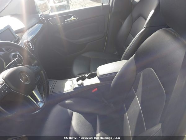 2013 MERCEDES-BENZ B250 — I6