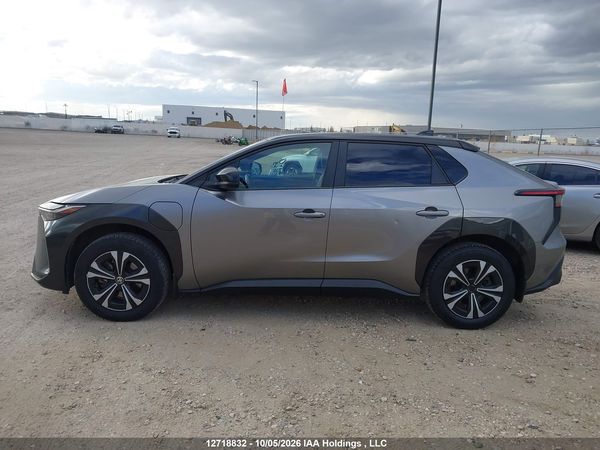 2023 TOYOTA BZ4X XLE/LIMITED — I15