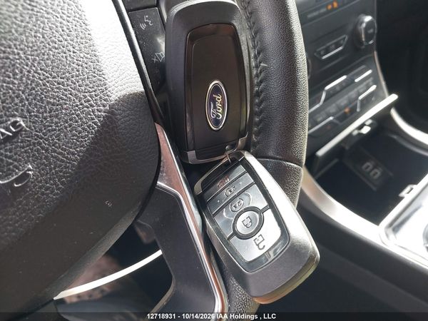 2020 FORD EDGE SEL — I11