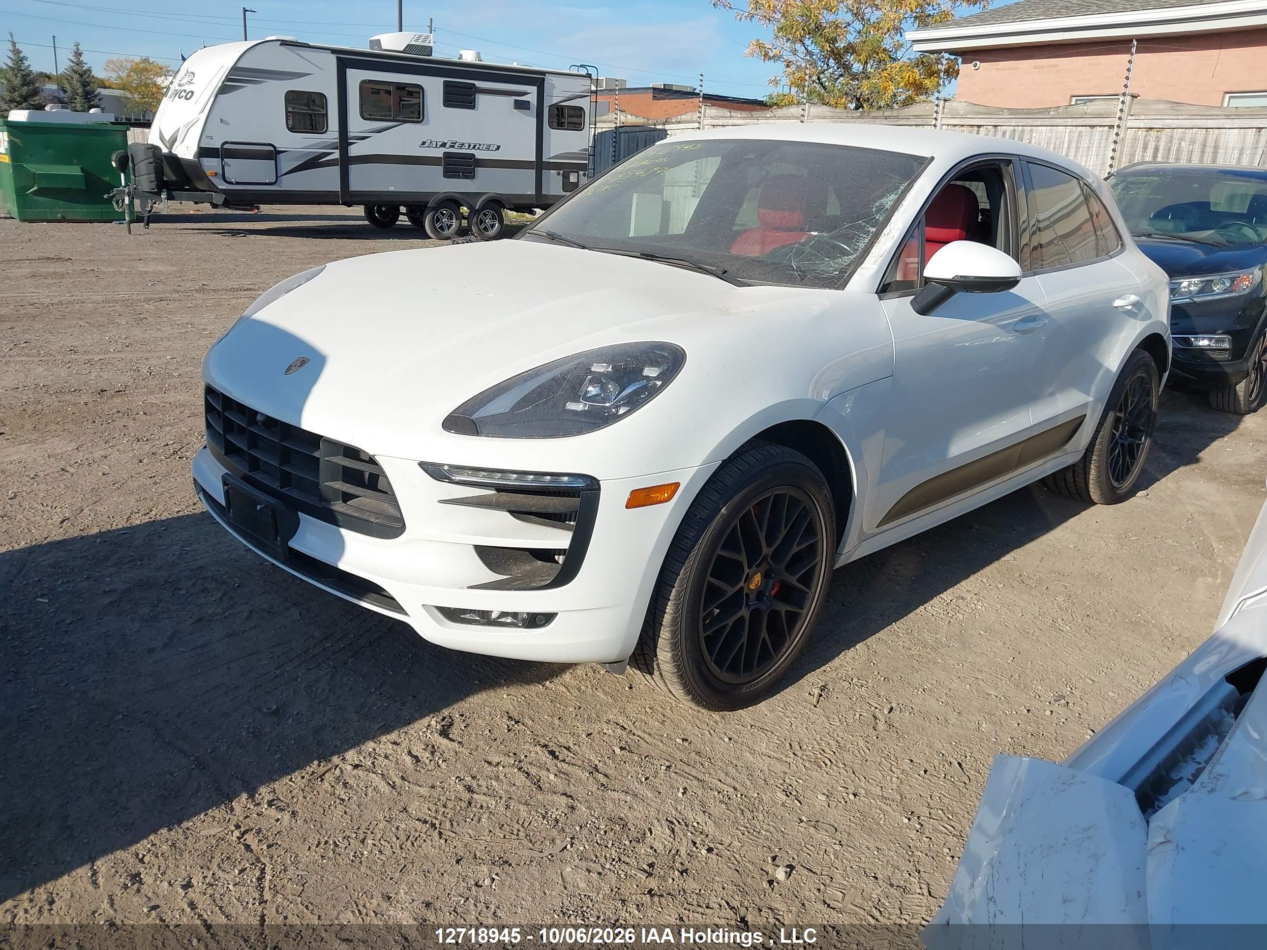 2017 PORSCHE MACAN GTS — I2