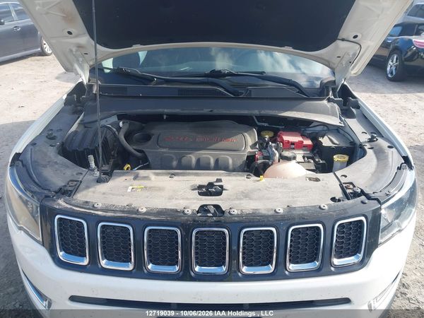 2019 JEEP COMPASS LIMITED — I10